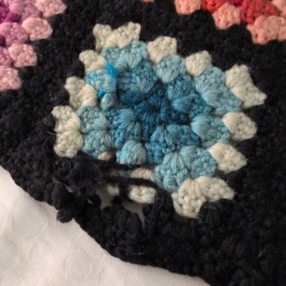 Handmade Granny Square Crochet Afghan Throw Roseanne Boho Cottagecore Retro - Picture 9 of 16